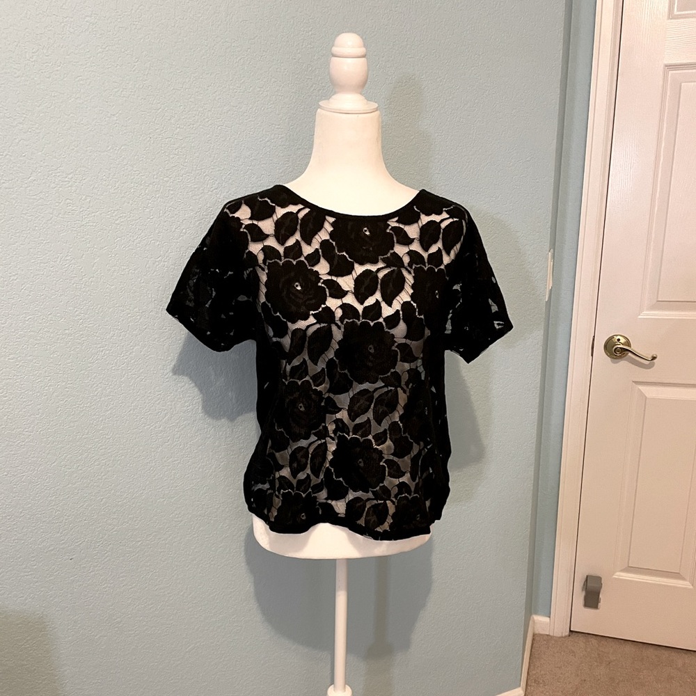 Black floral lace top
